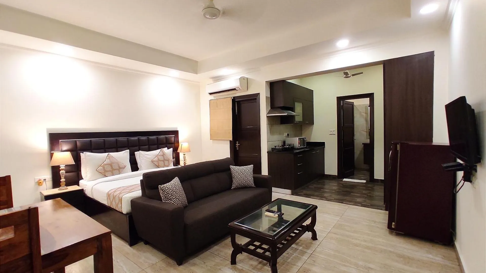 Appartement When In Gurgaon - Artemis Hospital 1 Min Walk, Fortis & Medanta 4 Mins Drive