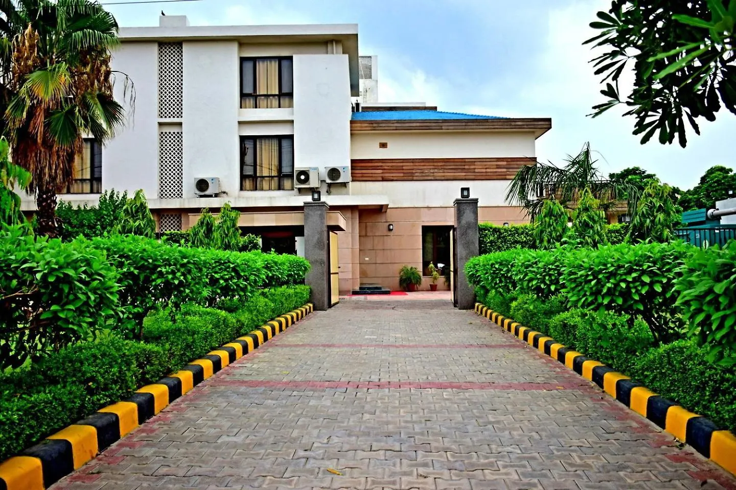 When In Gurgaon - Artemis Hospital 1 Min Walk, Fortis & Medanta 4 Mins Drive Appartement