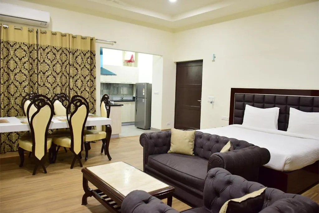 When In Gurgaon - Artemis Hospital 1 Min Walk, Fortis & Medanta 4 Mins Drive Appartement