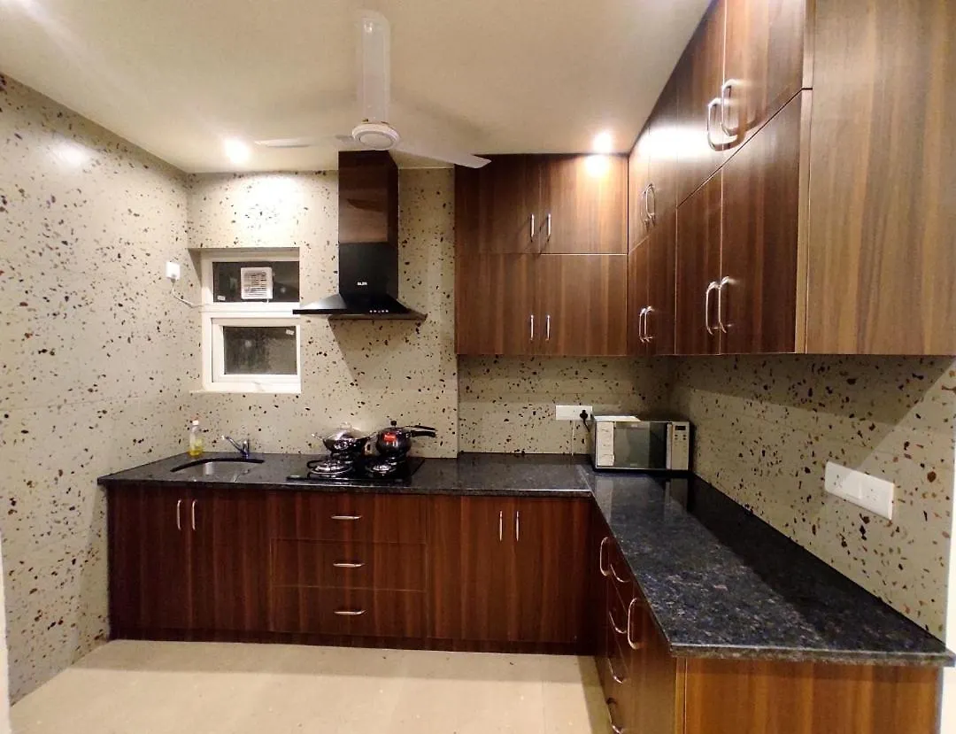 When In Gurgaon - Artemis Hospital 1 Min Walk, Fortis & Medanta 4 Mins Drive Inde